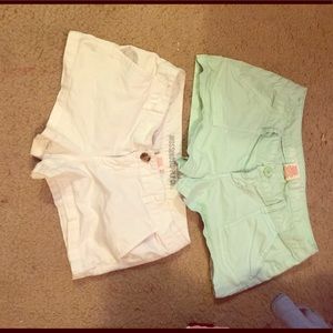 Two shorts bundle sz 5 mossimo